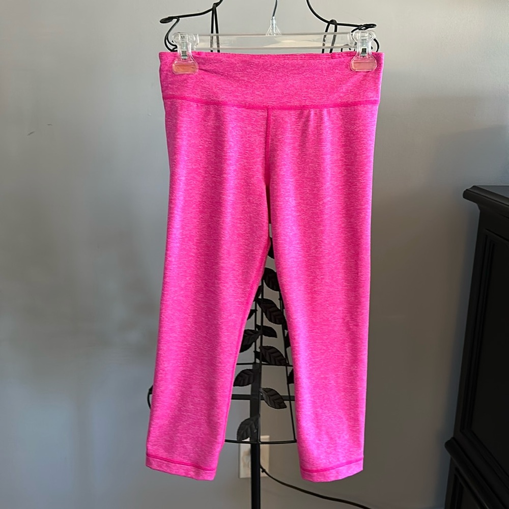 Under armor leggings. Pink.